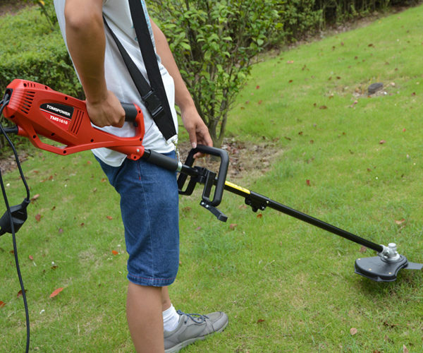 19 Reasons Why You'll never throw away grass clippings after this